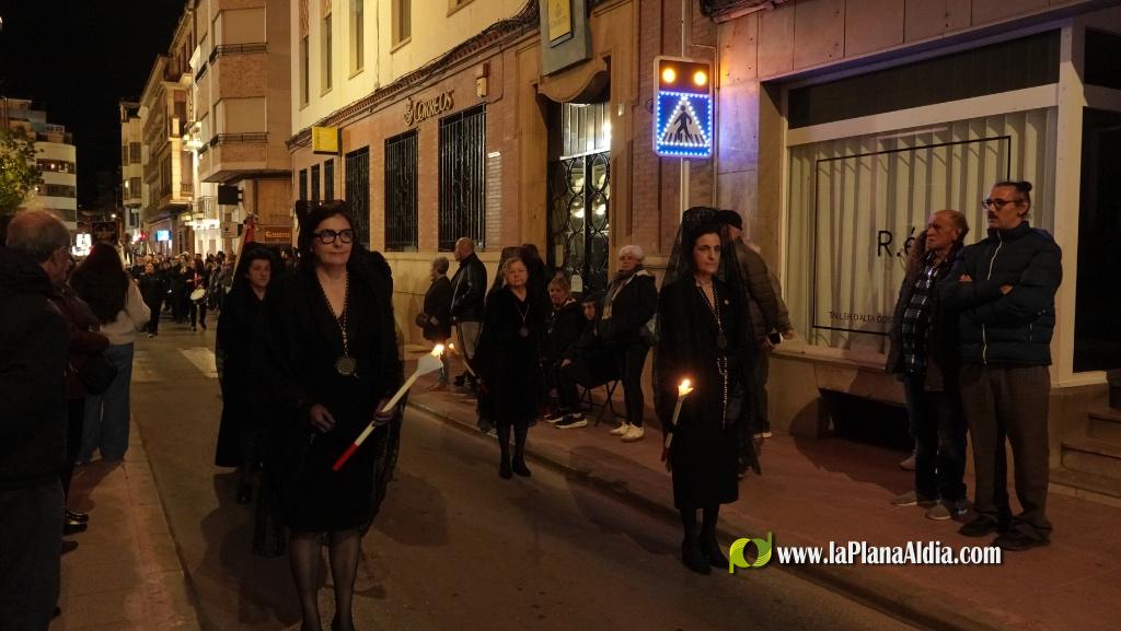 El silenci i la devoci? marquen la Process? del Sant Enterrament a Borriana