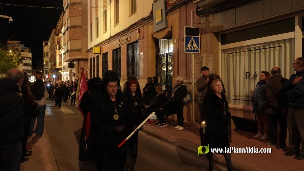 El silenci i la devoci? marquen la Process? del Sant Enterrament a Borriana