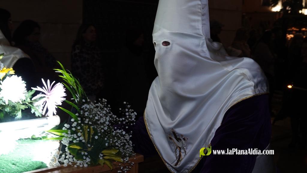 El silenci i la devoci? marquen la Process? del Sant Enterrament a Borriana