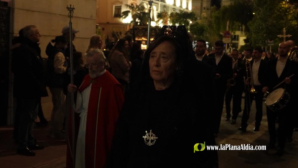 El silenci i la devoci? marquen la Process? del Sant Enterrament a Borriana