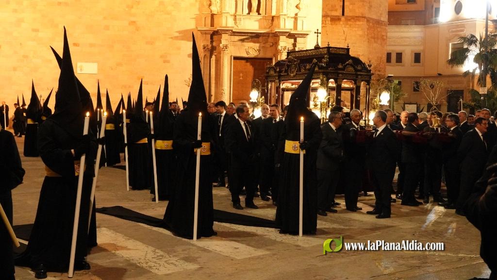 El silenci i la devoci? marquen la Process? del Sant Enterrament a Borriana