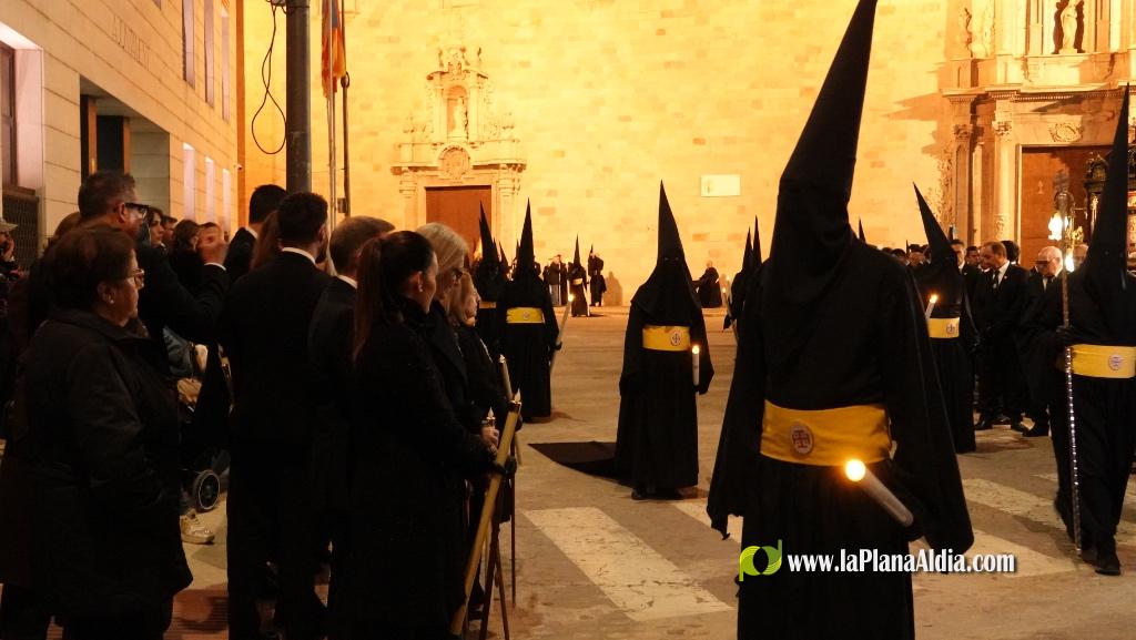 El silenci i la devoci? marquen la Process? del Sant Enterrament a Borriana