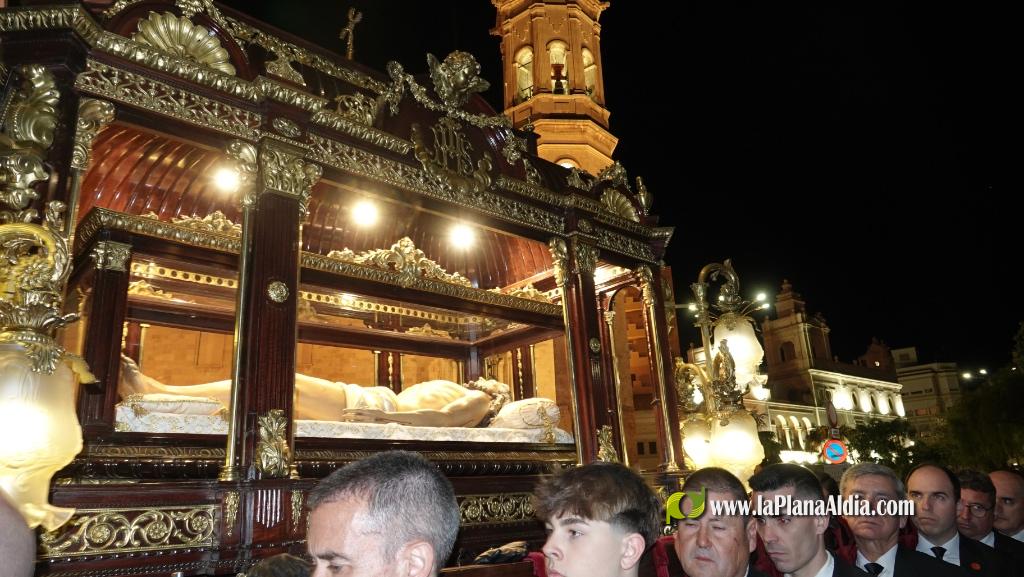 El silenci i la devoci? marquen la Process? del Sant Enterrament a Borriana