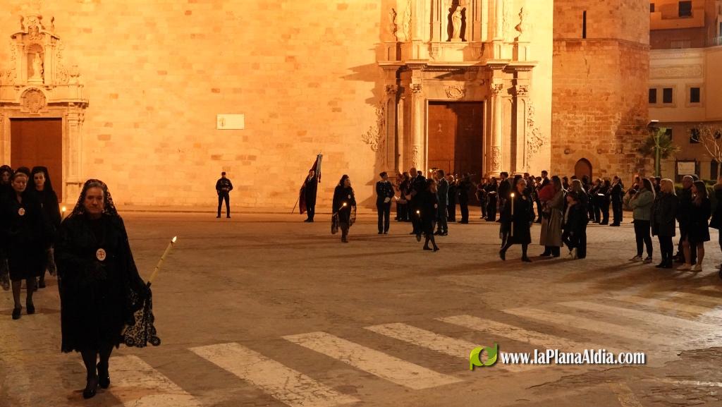 El silenci i la devoci? marquen la Process? del Sant Enterrament a Borriana