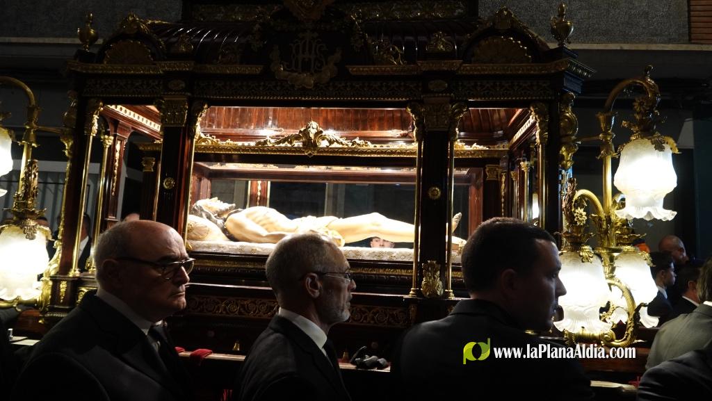 El silenci i la devoci? marquen la Process? del Sant Enterrament a Borriana