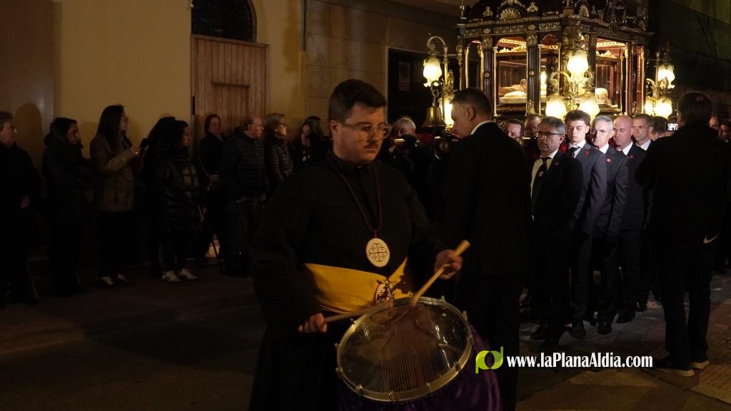 El silenci i la devoci? marquen la Process? del Sant Enterrament a Borriana