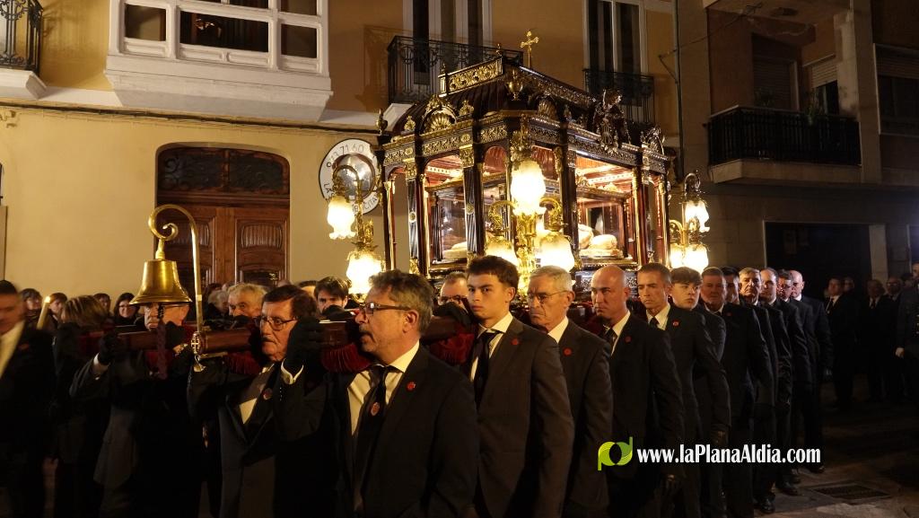 El silenci i la devoci? marquen la Process? del Sant Enterrament a Borriana