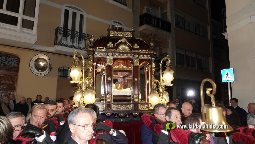 El silenci i la devoci? marquen la Process? del Sant Enterrament a Borriana