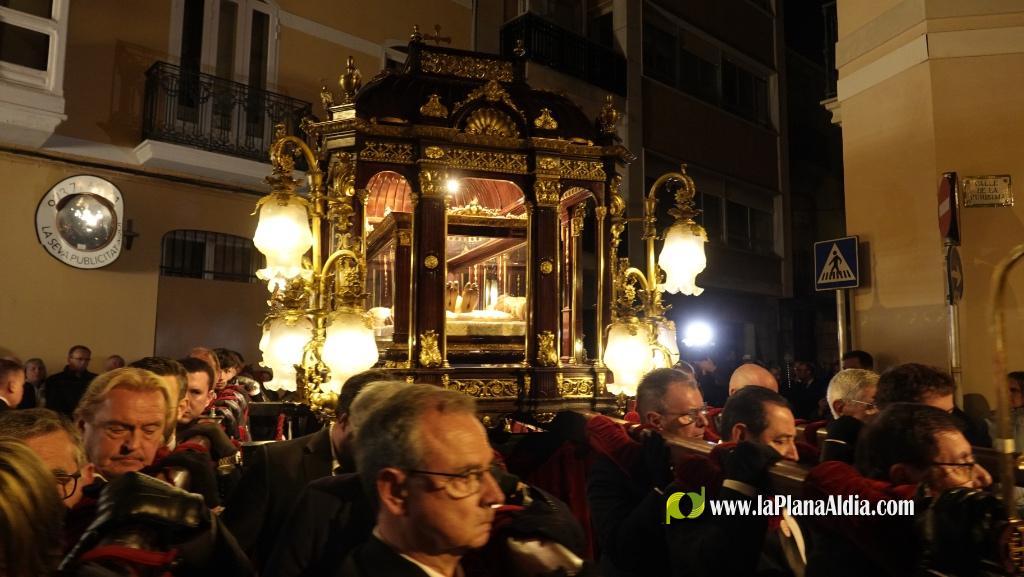 El silenci i la devoci? marquen la Process? del Sant Enterrament a Borriana