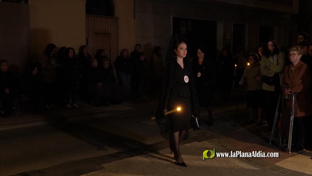 El silenci i la devoci? marquen la Process? del Sant Enterrament a Borriana