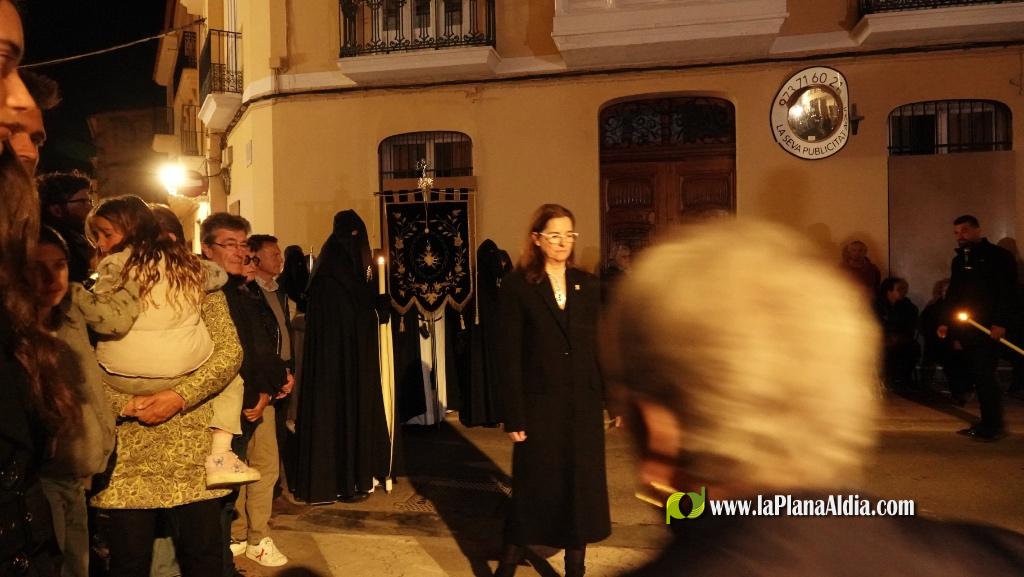 El silenci i la devoci? marquen la Process? del Sant Enterrament a Borriana