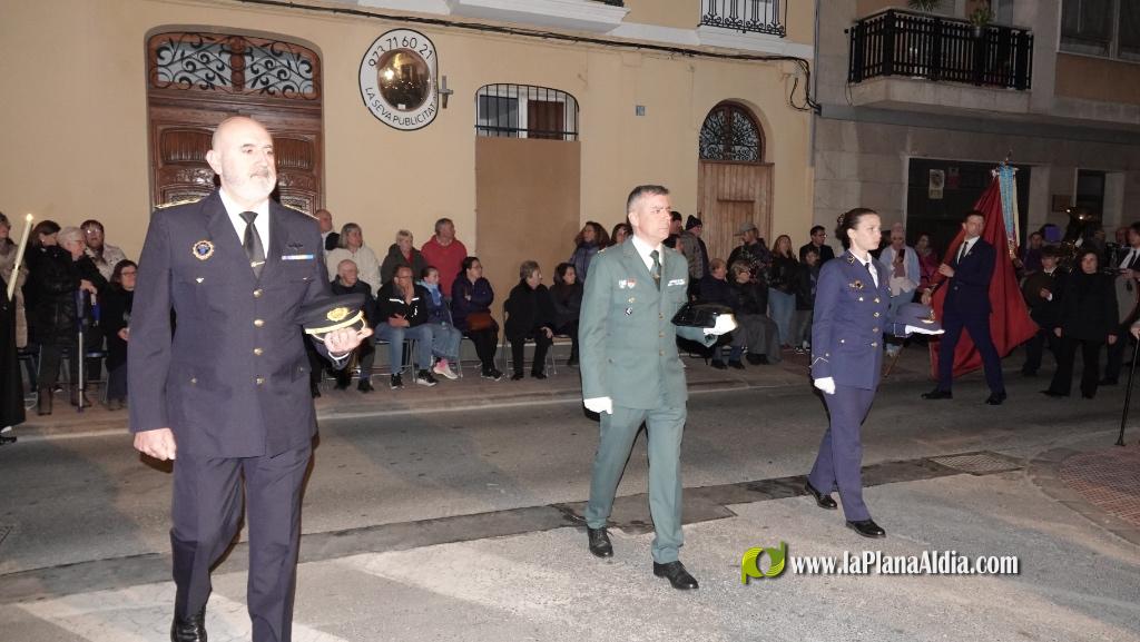 El silenci i la devoci? marquen la Process? del Sant Enterrament a Borriana