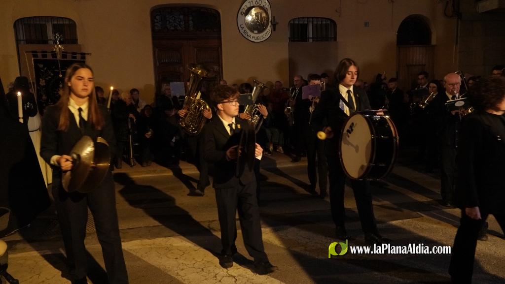 El silenci i la devoci? marquen la Process? del Sant Enterrament a Borriana