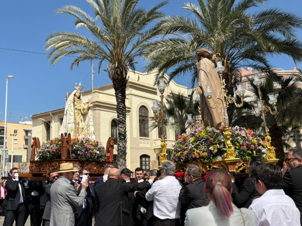 castellon-arranca-la-pascua-con-las-tradicionales-misas-y-procesiones-del-encuentro