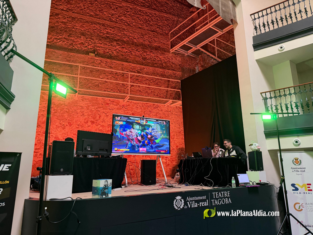 Vila-real reuneix a centenars en tres actes culturals i esportius amb la pres�ncia de l'alcalde