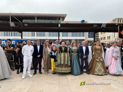 castellon-vive-una-tarde-de-ritmo-y-tradicion-con-las-justas-marineras-y-el-desfile