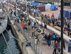 La novedosa batalla naval conquista al p�blic en la jornada dominical de Escala a Castell�
