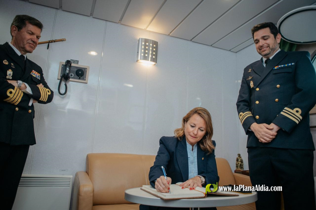 La novedosa batalla naval conquista al p�blic en la jornada dominical de Escala a Castell�