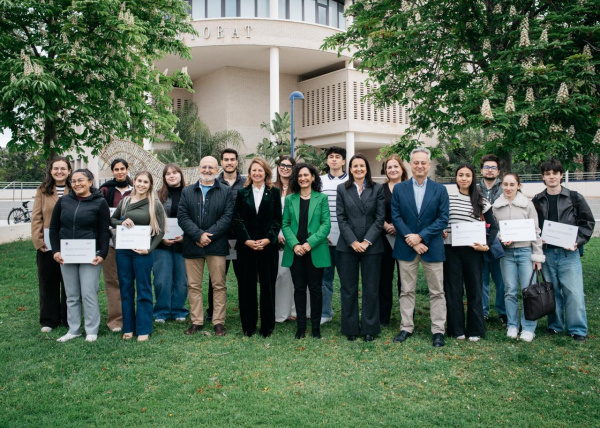 El Ayuntamiento de Castell�n respalda la d�cima edici�n de las Becas Facsa-UJI y refuerza su compromiso con el talento joven