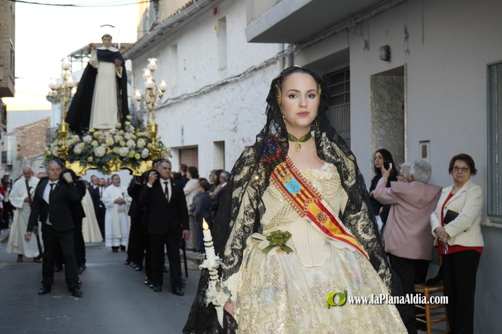 La Vall celebra la process? en honor a Sant Vicent