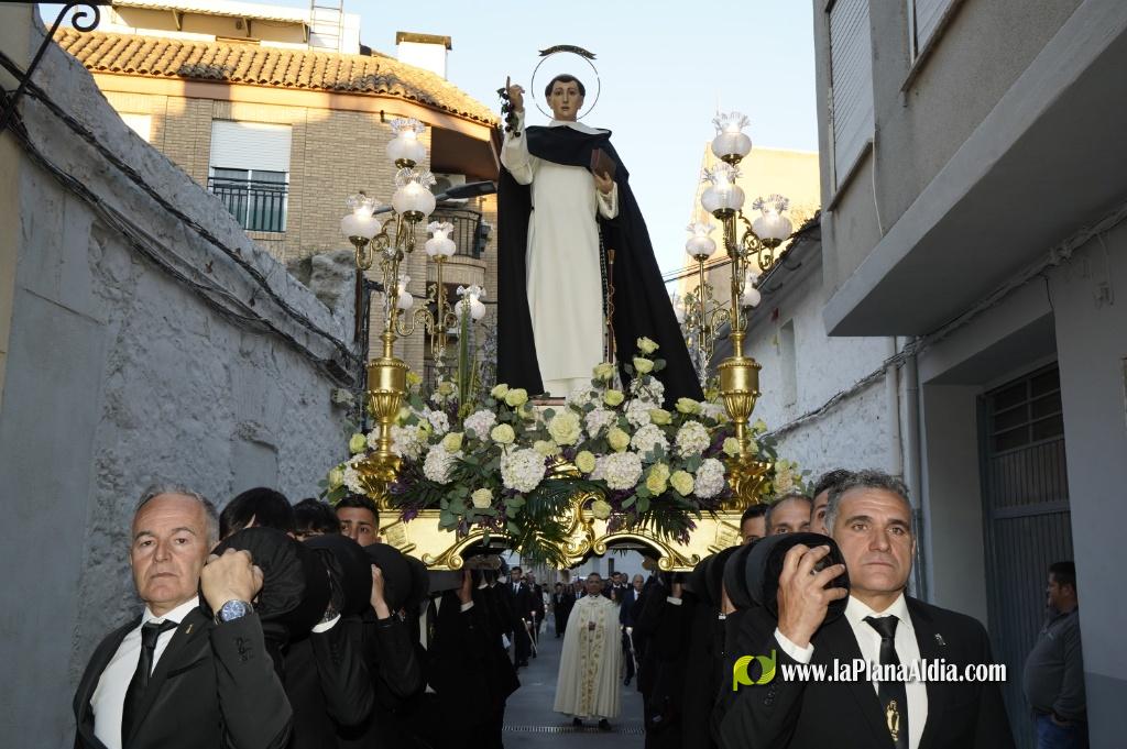 La Vall celebra la process? en honor a Sant Vicent