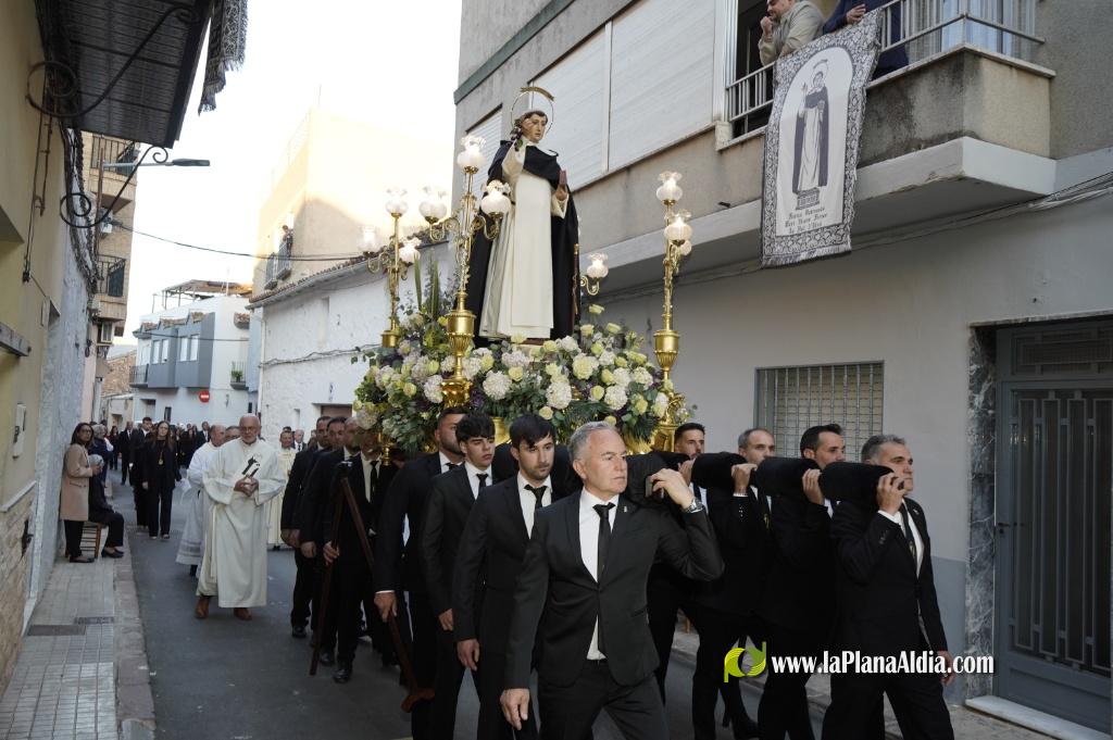 La Vall celebra la process? en honor a Sant Vicent
