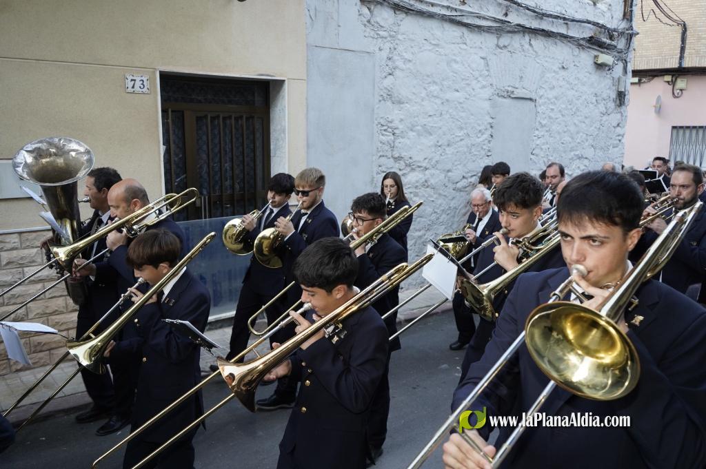 La Vall celebra la process? en honor a Sant Vicent