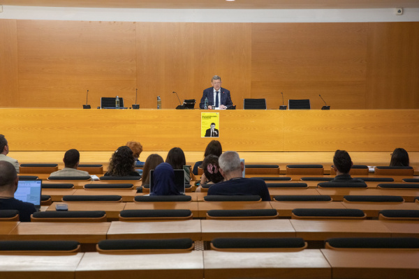 Ximo Puig analiza en la Universitat Jaume I los retos del multilateralismo en un mundo fragmentado