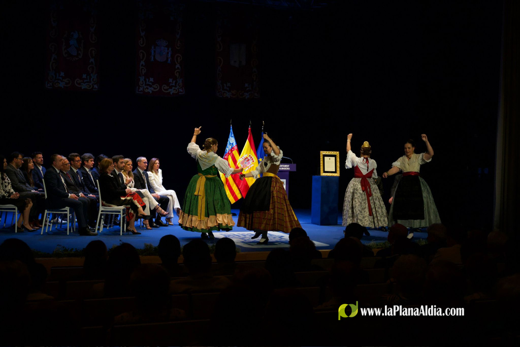Almassora reconeix al metge Juan A. Casanova Claramonte com a fill predilecte i a l'historiador Primitiu Garcia i Pascual com a fill adoptat