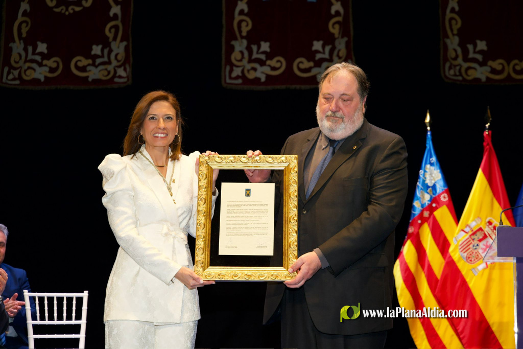 Almassora reconeix al metge Juan A. Casanova Claramonte com a fill predilecte i a l'historiador Primitiu Garcia i Pascual com a fill adoptat