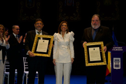 Almassora reconeix al metge Juan A. Casanova Claramonte com a fill predilecte i a l'historiador Primitiu Garcia i Pascual com a fill adoptat