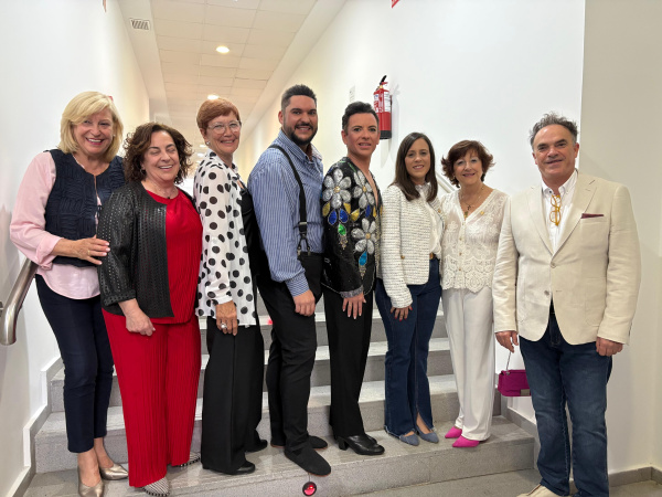 El musical solidario Liberate recauda cerca de 4.000 euros para la AECC Castell�n