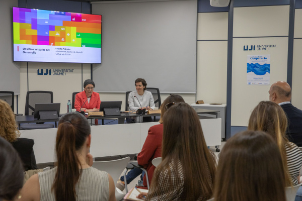 La UJI analiza experiencias y resultados del Plan de Cooperaci�n al Desarrollo en una jornada