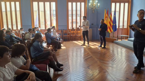 La Fundación Flors inaugura su primer intercambio Erasmus+ de Primaria con Italia