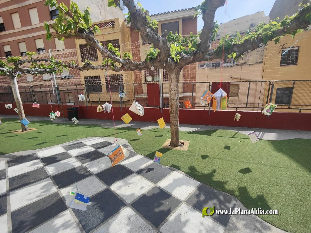 La Salle de Alcora asegura una nueva edici?n de la Feria del Libro Solidaria con gran ?xito 