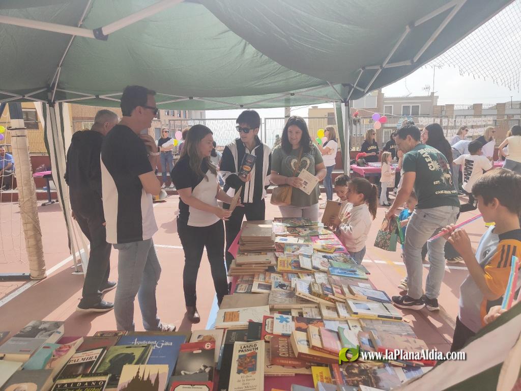 La Salle de Alcora asegura una nueva edici?n de la Feria del Libro Solidaria con gran ?xito 