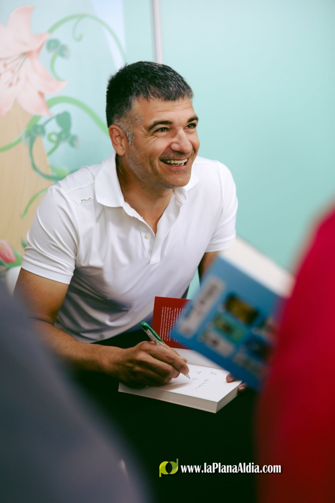 Eloy Moreno y El Principito marcan la jornada dominical de la Fira del Llibre en Castell�n