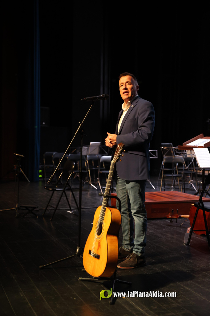 Borriana acull aquest cap de setmana el concert 'T�rrega i Borriana' al Teatre Pay�, una cita cultural que va celebrar la restauraci� d'una guitarra hist�rica vinculada al Mestre T�rrega.