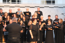 La uni� de veus marca l'emotiu concert Encontres 2026 en el CMC La Merc� de Borriana