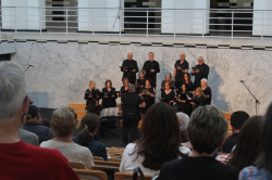 La uni� de veus marca l'emotiu concert Encontres 2026 en el CMC La Merc� de Borriana