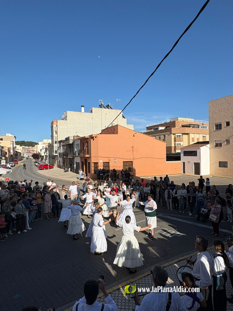Almenara celebra amb �xit la novena edici� del Festival Cultural 'Nit Taronja'