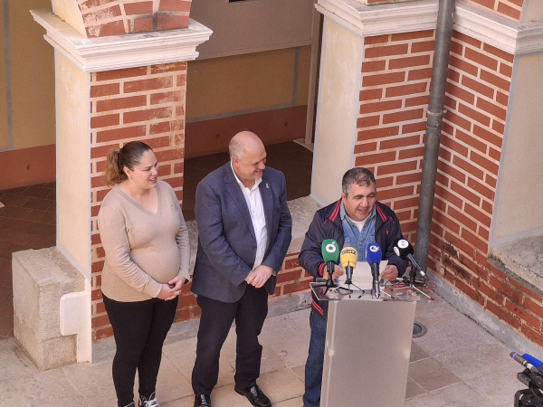 El Mucbe acoge la exposici�n Recordando a Carl Gustav Jung, de Antonio Tom�s Mart�nez