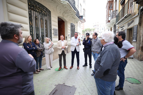 Burriana retrasa las obras de la calle San Vicente para facilitar terrazas y actividades durante las Cruces de Mayo y la Ruta de la Tapa