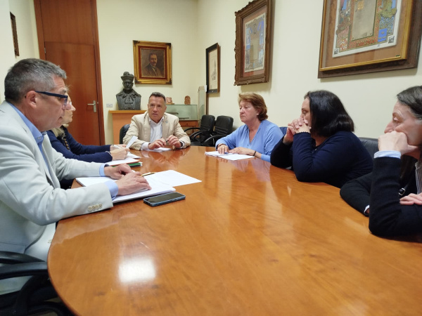 Burriana avanza en la iniciativa 'Con mis vecinos' con mejoras en seguridad vial, recogida de residuos y costa
