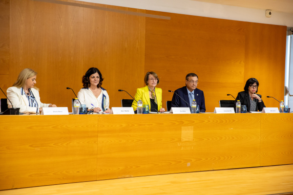 La FUE-UJI refuerza su papel como puente entre la Universidad Jaume I y el entorno socioecon�mico