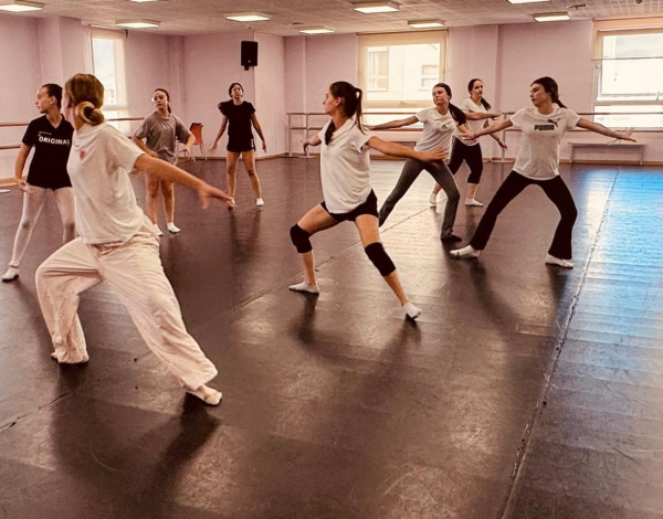 el-centre-municipal-de-les-arts-de-burriana-abre-el-periodo-de-renovacion-de-matriculas-para-el-curso-2026-2027