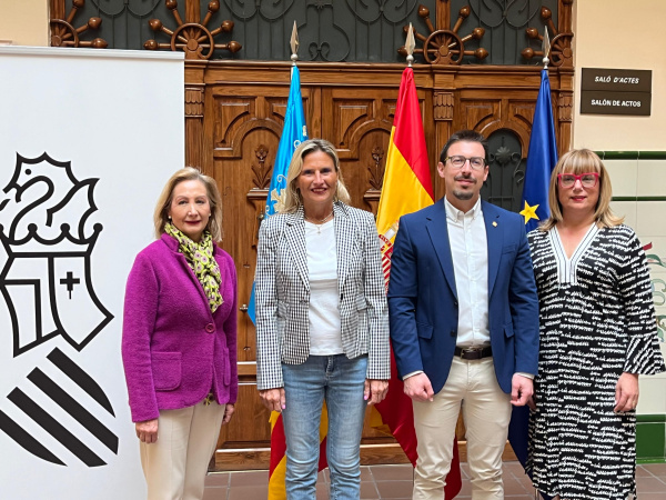 Castell�n acoge la exposici�n de colecciones de primavera en la Casa de los Caracoles dentro de Modavision 2026