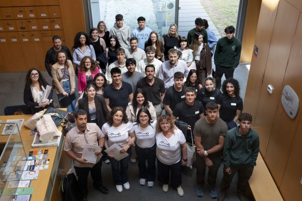 La primera edici�n de EmprendeTech FP premia cinco proyectos empresariales de estudiantes de FP en Castell�n