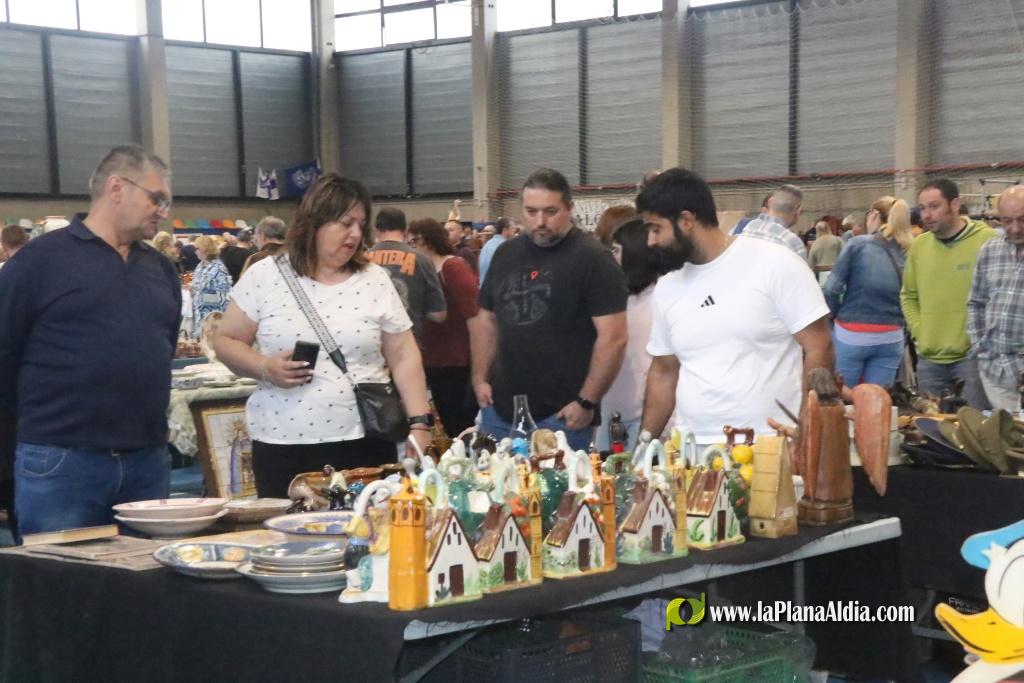 Gran ?xito de la Feria de Antig?edades de Alcora TresorAntic