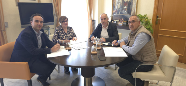 Moncofa propone mejoras en la estación de Nules y una nueva parada de autobús en la rotonda de acceso a la AP-7